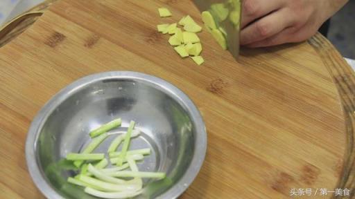 冬瓜汤的做法 冬瓜汤的做法（冬瓜排骨汤的做法和步骤） 生活