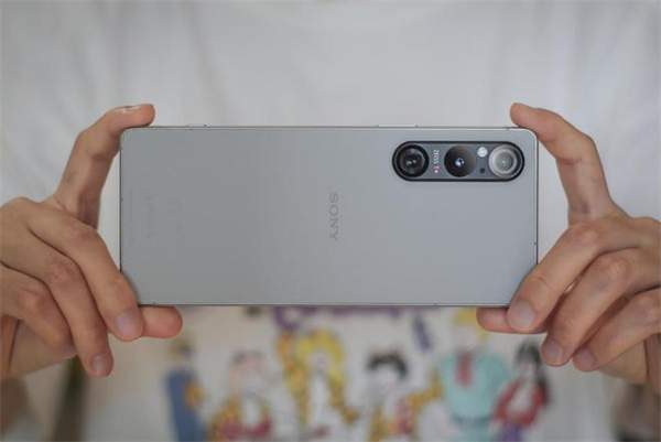 索尼手机Xperia 1V体验评测（索尼新款手机xperia1d）