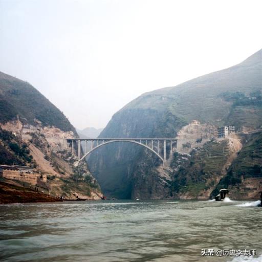 长江三峡指哪三峡 长江三峡指哪三峡（长江三峡指的是哪三峡） 生活
